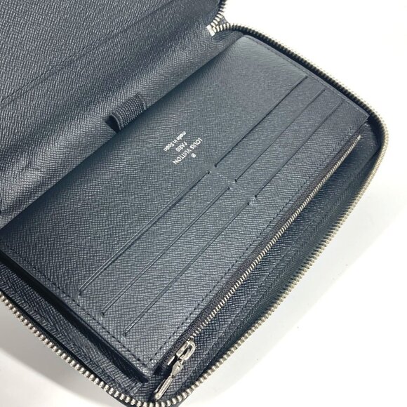 LOUIS VUITTON Black Leather Wallet - Picture 10 of 16